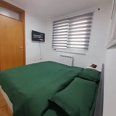 Stan Na Dan Pepi Lukavica, Sarajevo Donje Mladice
